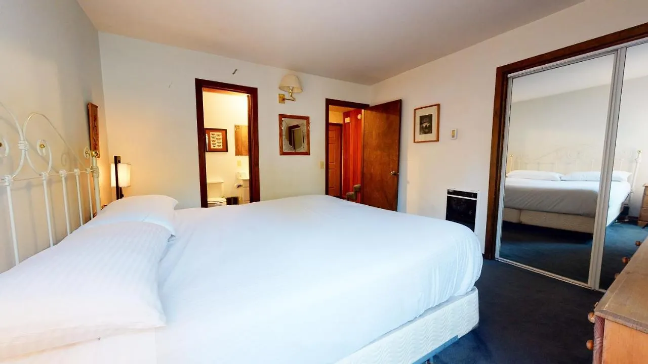 Mammoth Estates Condo - Free Parking & Pet Friendly Mammoth Lakes 0*,  Verenigde Staten