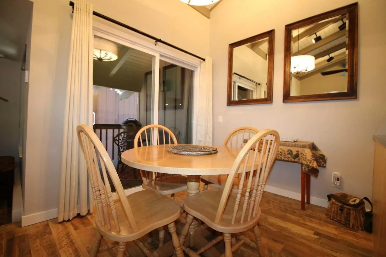 Mammoth Estates Condo - Free Parking & Pet Friendly Mammoth Lakes Apartment